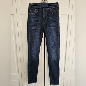 Lucky " Unfit" Skinny Jeans Size 1